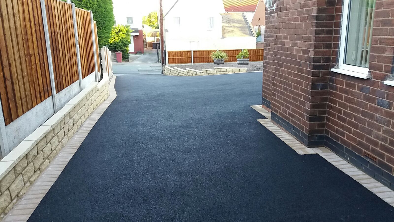 tarmac-image-11